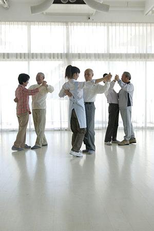 「頭痛やめまいに悩む方必見！近くの脳神経外科を見つけるための完全ガイド」