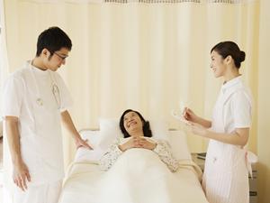 医療かつらで治療中の苦痛を軽減