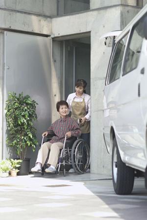 仙台駅近くの歯科で見えない矯正をしよう