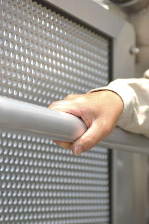 堺東駅周辺で人気の歯医者！インプラント治療から予防歯科まで徹底解説